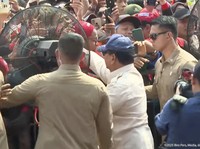 Prabowo Subianto Hadiri Aksi Peringatan Hari Buruh di Monas
