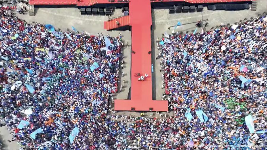 Presiden Prabowo Hadiri Peringatan Hari Buruh Internasional, Monas, 1 Mei 2025. (Tangkapan layar YouTube Setpres RI)