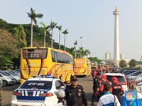 May Day Hari Ini, Ratusan Bus Mulai Padati Monas Jakarta
