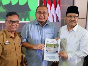 Andre Rosiade: Kemensos Bakal Pugar Makam Mohammad Yamin di Sawahlunto
