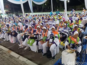 393 Calon Jemaah Haji Lampung Kloter Pertama Berangkat Hari Ini