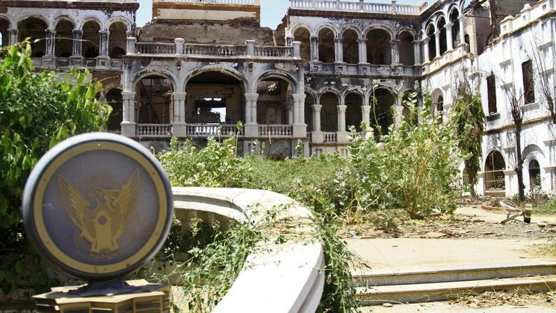 Istana Kepresidenan Sudan di pusat Khartoum diserang pasukan paramiliter Rapid Support Forces (RSF). (Photo by AFP)