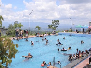 Waterpark Durian Hill, Wisata yang Lagi Hits di Ciamis
