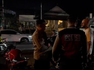 Puluhan WNA Kena Tilang gegara Berkendara Tidak Pakai Helm di Jalanan Bali