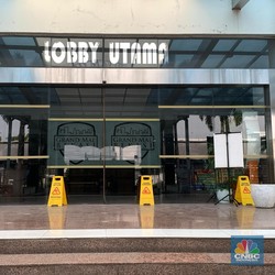 Kondisi Mal Legendaris Bekasi yang Dulu Ramai Kini Sepi Bak Kuburan