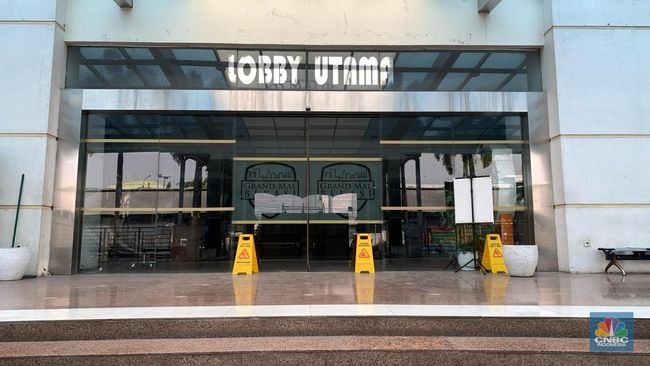 Kondisi Mal Legendaris Bekasi yang Dulu Ramai Kini Sepi Bak Kuburan