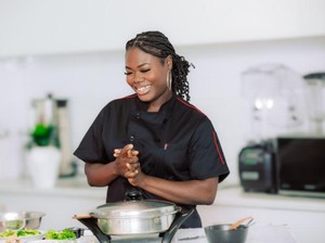 Keren! Chef Wanita Pecahkan Rekor Maraton Masak Dunia Selama 140 Jam