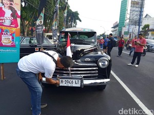 Ford Keluaran 1946 Mejeng di Rally Mobil Kuno Magelang, Ini Cerita Pemiliknya