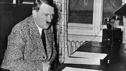 Seperti Apa Hari-hari Terakhir Adolf Hitler 80 Tahun Lalu?