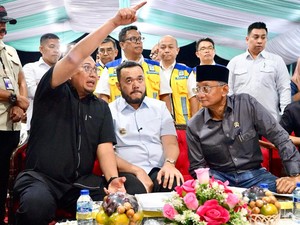 Andre Rosiade Tunaikan Janji Bawa Menteri PU Bereskan Banjir Rawang Jika Prabowo Jadi Presiden