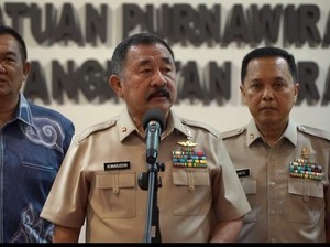 Pertemuan Purnawirawan TNI AD-Prabowo di Tengah Wacana Pemakzulan Gibran