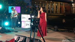 detikSore On Location Dibuka Penampilan Galau Faith Christabelle