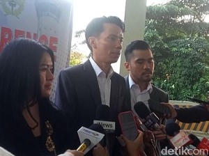Pengacara Jelaskan soal Sakit Jonathan Frizzy