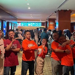 Anak-anak Binaan Berbuatbaik Belajar Makna Kebaikan Lewat Film 'Jumbo'