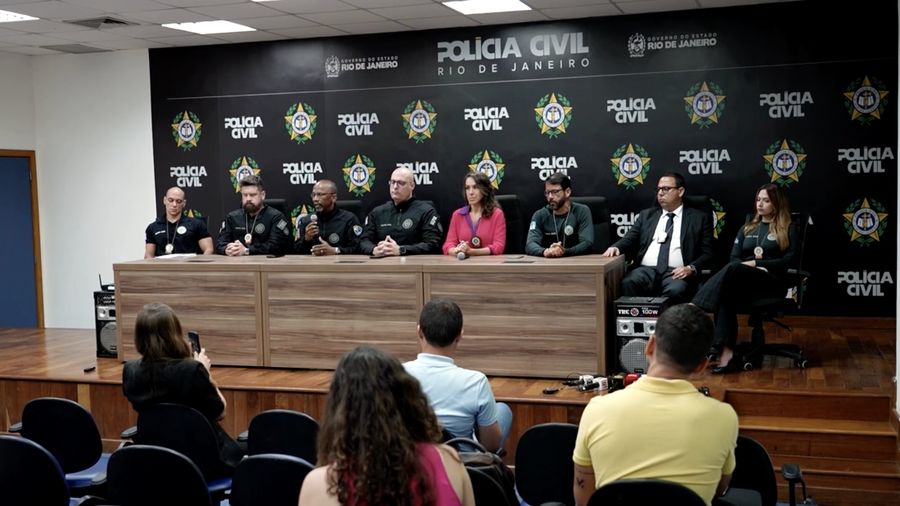 Polisi Brasil gagalkan rencana bom di konser Lady Gaga yang dihadiri 2 juta orang di Pantai Copacabana, Rio de Janeiro, Sabtu (3/5/2025). (Tangkapan Layar Video Reuters/RIO DE JANEIRO CIVIL POLICE HANDOUT)