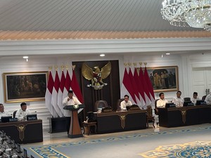 Prabowo Pimpin Sidang Kabinet di Istana Didampingi Gibran, Menteri-Wamen Hadir