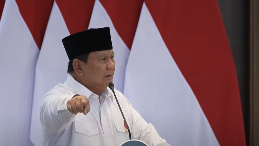 Presiden Prabowo Subianto saat Sidang Kabinet Paripurna, Senin (5/5/2025). (YouTube/Sekretariat Presiden)