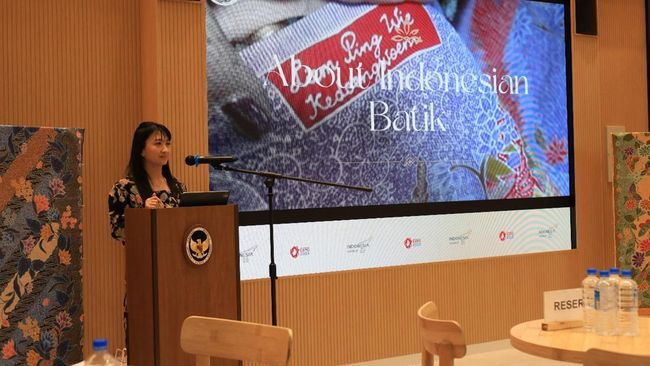 Marcelina Ungkap Kisah Batik Liem Ping Wie di Forum Bisnis Expo Osaka