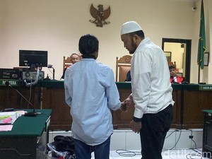 Viral Pria Hadang Saksi di Sidang Gamma Ditembak Robig, Ini Sosoknya