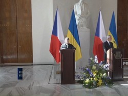 Video: Zelenskyy Tolak Deklarasi Gencatan Senjata Putin