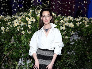 Anne Hathaway Disebut Punya Wajah Baru, Rumor Operasi Plastik Makin Kencang