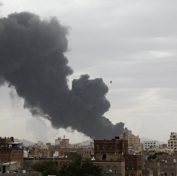 Perang Arab Memanas! Israel Bombardir Bandara Utama Yaman