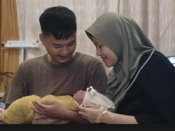 Bayi di Banyuwangi Lahir Tanggal Cantik Penuh Angka 5 Tanpa Rekayasa Bayi di Banyuwangi Lahir Tanggal Cantik Penuh Angka 5 Tanpa Rekayasa
