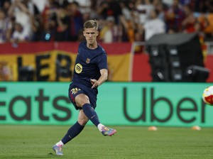 Dani Olmo Berpotensi Absen di Laga El Clasico karena Cedera