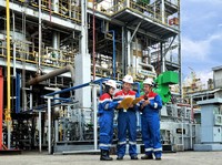 Jurus Pertamina Dorong Pekerja Jadi Role Model Dekarbonisasi