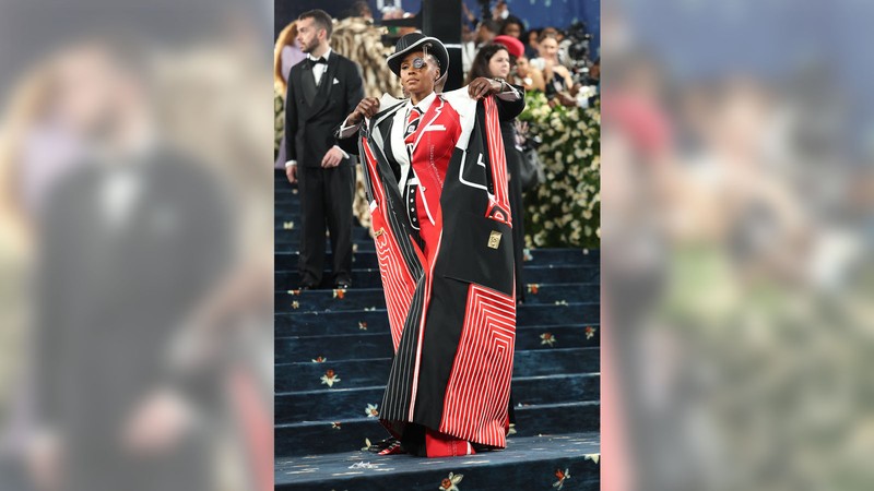 Damson Idris berpose selama Met Gala, gala penggalangan dana tahunan yang diadakan untuk kepentingan Institut Kostum Museum Seni Metropolitan dengan tema tahun ini 'Superfine: Tailoring Black Style,' di New York City, New York, AS, 5 Mei 2025. Damson Idris berpose selama Met Gala, gala penggalangan dana tahunan yang diadakan untuk kepentingan Institut Kostum Museum Seni Metropolitan dengan tema tahun ini 'Superfine: Tailoring Black Style,' di New York City, New York, AS, 5 Mei 2025. (REUTERS/Mario Anzuoni)
