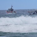 Kecelakaan Maut Kapal Terbalik Dekat Pantai, Korban Jiwa Berjatuhan