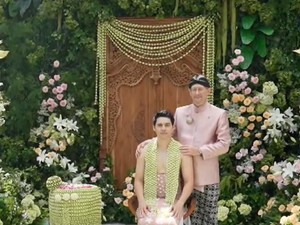 Maxime Bouttier Tampil Gagah Jalani Tradisi Siraman Jelang Menikah
