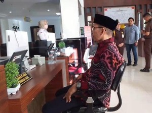 Mantan Gubernur NTB TGB Kembali Diperiksa Kejati