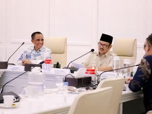 Menteri Bappenas Puji Gubernur Sulteng Anwar Hafid sebagai Sosok Revolusioner