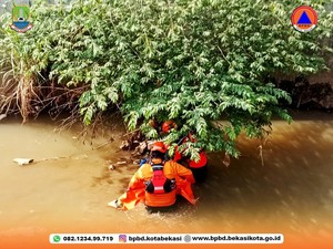 Warga Bekasi Barat Digegerkan Penemuan Jasad Bayi di Kali Cakung