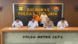 Siasat Dua Bersaudara Tersangka Pemerasan Modus VCS Menyaru Jadi Wanita