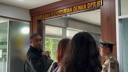 Rayen Pono Hadiri Panggilan MKD DPR Terkait Dugaan Ahmad Dhani Hina Marga