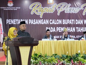 Ditetapkan Jadi Bupati-Wabup Terpilih, Afni-Syamsurizal: Saatnya Bangun Siak