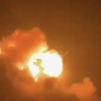 Detik-Detik India Serang Pakistan, Api Membumbung Tinggi ke Langit