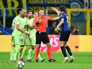 Inigo Martinez Bantah Ludahi Acerbi