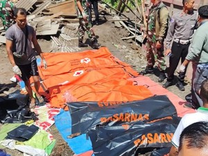Penampakan Pilu Kecelakaan Maut Purworejo, Mayat Berjajar di Lokasi