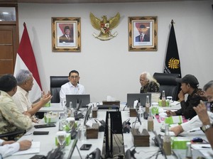 Fadli Zon Tegaskan Candi Borobudur Harus Beri Manfaat untuk Masyarakat Sekitar