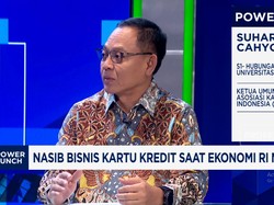 Video: Nasabah "Tahan" Belanja Kartu Kredit, Bukti Ekonomi Kian Sulit?
