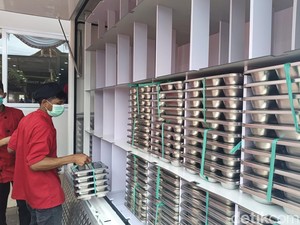 Guru Kini Juga Dapat Makan Bergizi Gratis