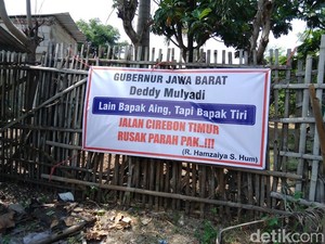 Disebut Bapak Tere, Dedi Mulyadi Sentil Bupati Cirebon soal Jalan Rusak