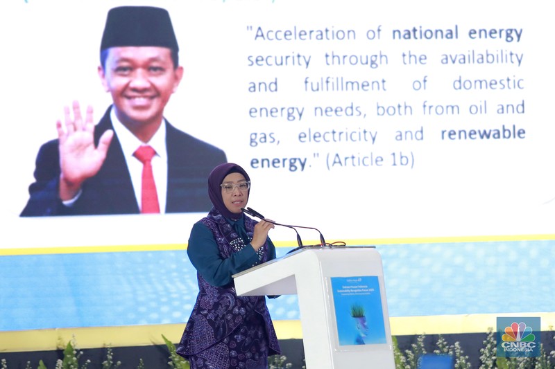 Presiden Direktur Endress+Hauser Indonesia, Henry Chia menyampaikan pemaparan dalam acara Endress+Hauser Indonesia Sustainability Recognition Forum 2025 di Jakarta, Kamis (8/5/2025). (CNBC Indonesia/Tri Susilo) Presiden Direktur Endress+Hauser Indonesia, Henry Chia menyampaikan pemaparan dalam acara Endress+Hauser Indonesia Sustainability Recognition Forum 2025 di Jakarta, Kamis (8/5/2025). (CNBC Indonesia/Tri Susilo)