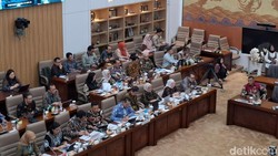 Anak Usaha Indofarma Pailit, Begini Nasib Karyawannya