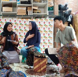 Dorong UMKM Naik Kelas, Pertamina Salurkan Hibah Alat Teknologi