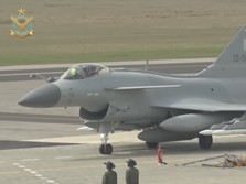 Musim Pengadaan Persenjataan Bekas Telah Tiba