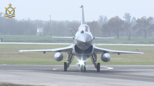 Begini Penampakan Jet J-10C China Punya Pakistan, 5 Jet India Tumbang